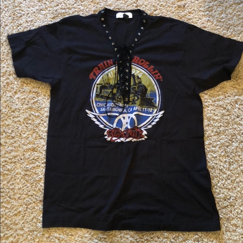 NWOT black tie up front Aerosmith t-shirt